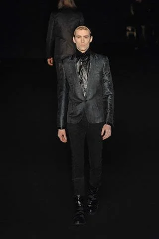 Look 13